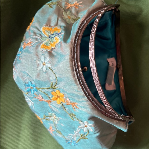 LAILA ROWE-VINTAGE EVENING CLUTCH/PURSE with ajustable HANDLE - Picture 5 of 10